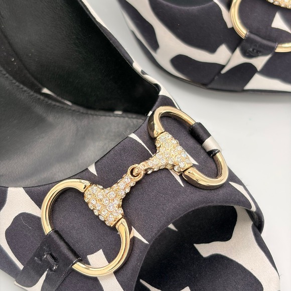 GUCCI Satin Crystal Horsebit Peep Toe Heels Sz 9 Black White LIKE NEW COA EU‎ 39 - Picture 7 of 11